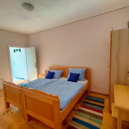 Ethno&coffee House Tulip 3* Glozan